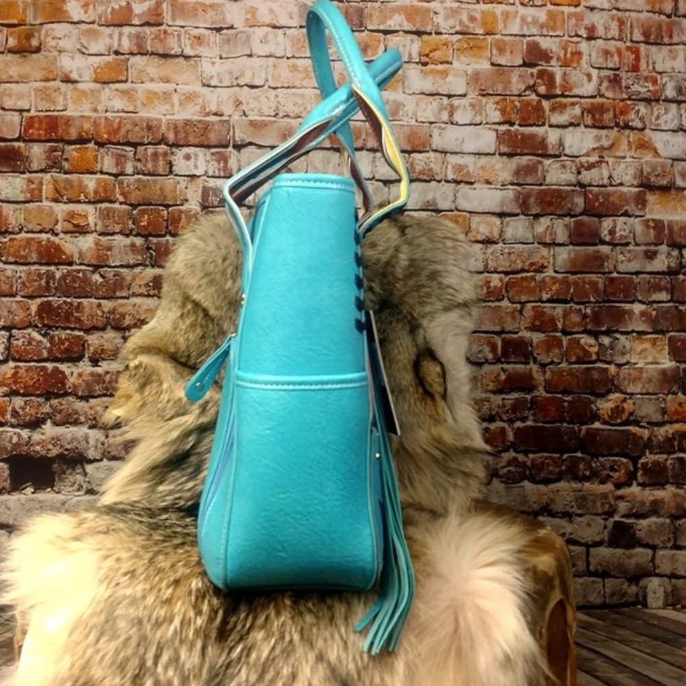  LAST ONE!! Concealed Carry Turquoise Purse - Picture 3 of 5